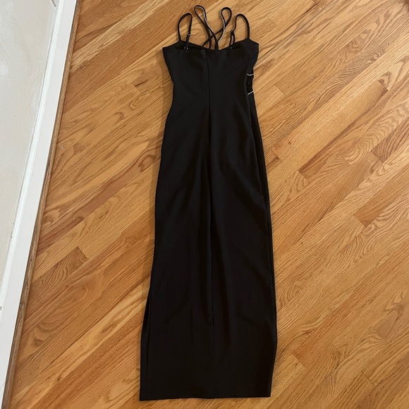 Black gown gorgeous maxi dress black dress rhinestone details - Picture 3 of 3